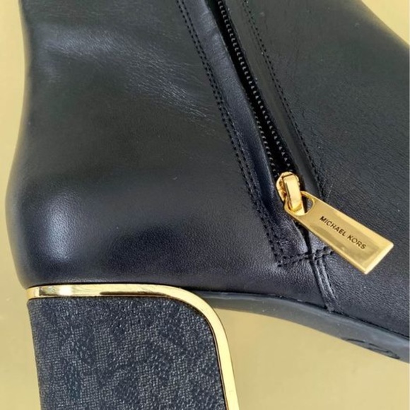 Michael Kors Women’s Boots - Picture 6 of 6